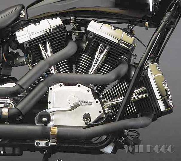 HARLEY_W3_2470_cm3_150_cv.jpg
